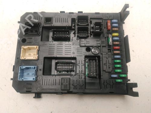 Fuse box CITROËN C4 II (NC_) 1.6 HDi 110 | BP24881762E1 - Image 2