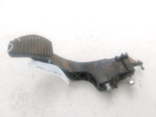 Used Clutch pedal Clutch pedal PEUGEOT 3008 I MPV (0U_) 1.6 BlueHDi 120 (120 hp) 27268267 27268267