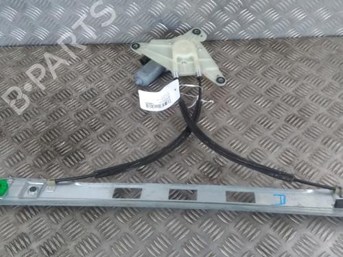 Alzavetro anteriore destra RENAULT MASTER III Van (FV) 2.3 dCi 135 FWD (FV0N, FV08, FV06, FV00) (136 hp) 27394616
