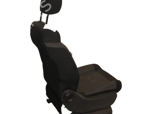 left-front-seat-citroen-c3-aircross-ii-2r_-2c_-2017-32038818 main image