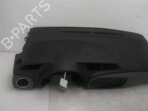 Used Dashboard Dashboard TOYOTA YARIS (_P13_) 1.4 D (NLP130_, NLP130) (90 hp) 27169467 27169467