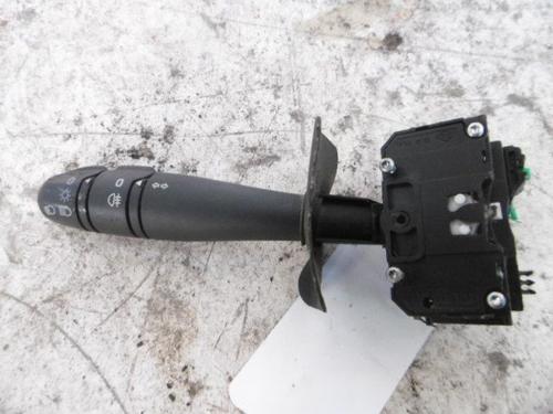 Used Steering column stalk RENAULT CLIO II (BB_, CB_) 1.5 dCi (B/CB07) (65 hp) 23180644