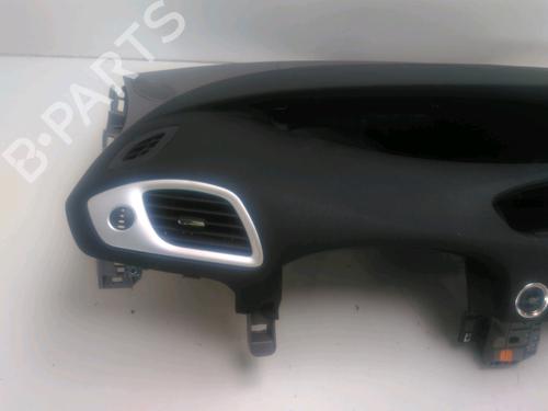 dashboard-renault-scenic-iii-jz01_-2008-2009-2010-2011-2012-2013-2014-2015-2016-24118121 main image