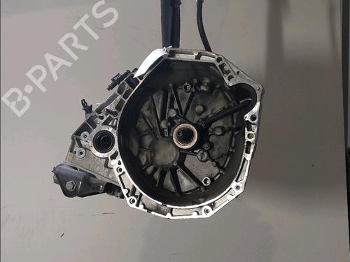 Used Gearbox Gearbox RENAULT CLIO V (B7_) 1.5 Blue dCi 85 (B7AG) (86 hp) 28485650 28485650