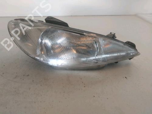 Used Right headlight PEUGEOT 206 Hatchback (2A/C) 1.4 HDi eco 70 (68 hp) 29601792
