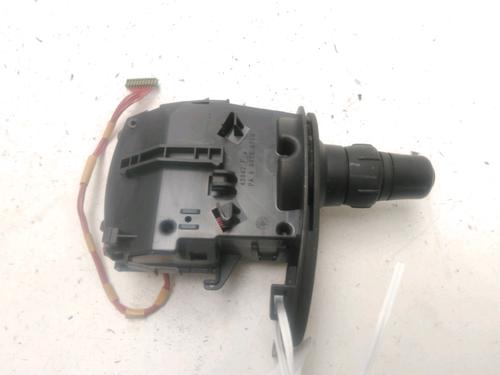 Used Steering column stalk RENAULT CLIO III (BR0/1, CR0/1) 1.5 dCi (C/BR0G, C/BR1G) (68 hp) 28416778
