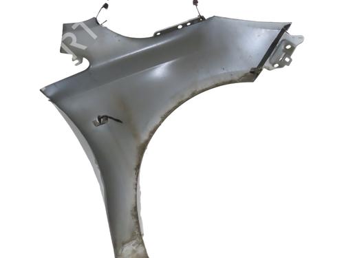 Used Left front fenders Left front fenders 37624524 37624524