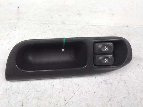 Used Left front window switch RENAULT SCÉNIC I MPV (JA0/1_, FA0_) 1.9 dCi (JA05, JA1F) (102 hp) 15756050