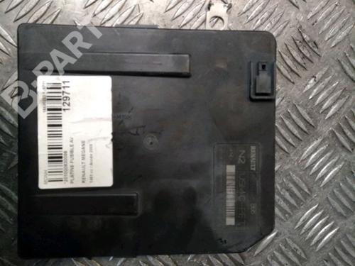 Sikringsdåse RENAULT MEGANE II (BM0/1_, CM0/1_) 1.5 dCi (BM1F, CM1F) (86 hp) 11712334