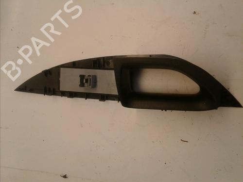 Used Left front window switch SEAT ALTEA (5P1) [2004-2015]  15755973