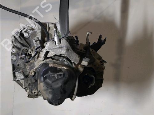 Used Gearbox RENAULT TWINGO II (CN0_) 1.5 dCi 75 (75 hp) 30840814