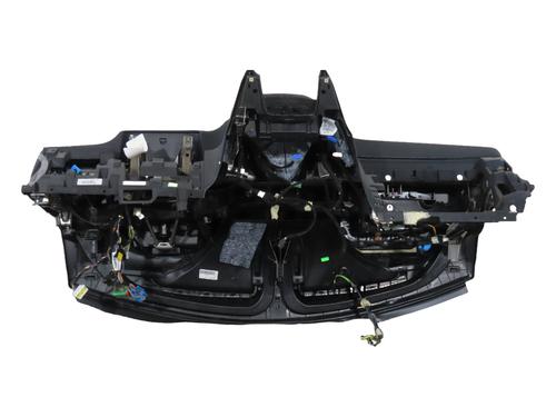 Used Dashboard Dashboard 37675846 37675846
