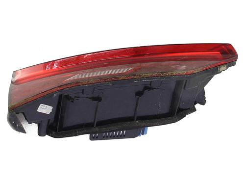 left-tailgate-light-vw-t-roc-a11-d11-2017-36681743 main image