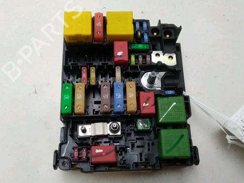 Used Fuse box Fuse box PEUGEOT 2008 I (CU_) 1.2 THP 110 / PureTech 110 (110 hp) 18968687 18968687