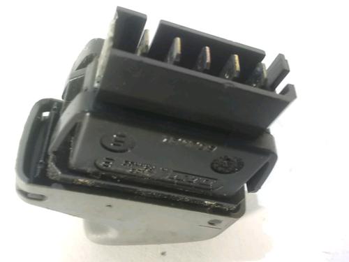 Used Left front window switch Left front window switch RENAULT TWINGO I (C06_) 1.2 (C066, C068) (58 hp) 22186280 22186280