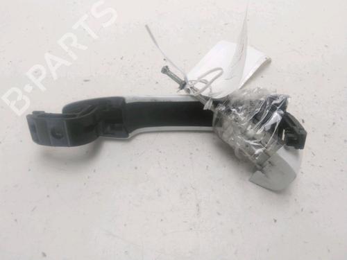 front-left-exterior-door-handle-renault-clio-v-b7_-2019-28445884 main image