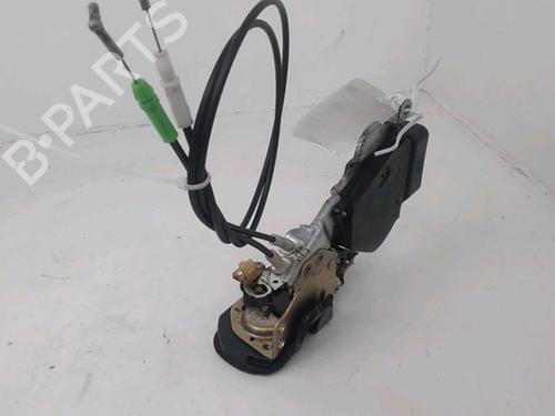 Used Front left lock Front left lock TOYOTA RAV 4 II (_A2_) 2.0 4WD (ACA21, ACA20) (150 hp) 31141022 31141022