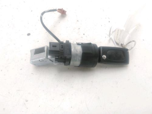 Used Ignition barrel Ignition barrel PEUGEOT 207 (WA_, WC_) 1.4 (73 hp) 27268269 27268269