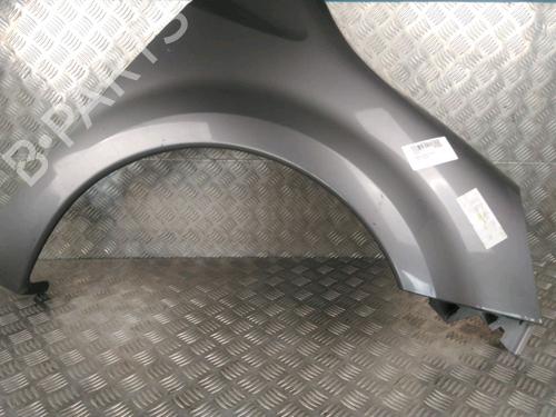 Used Right front fenders Right front fenders 36820579 36820579
