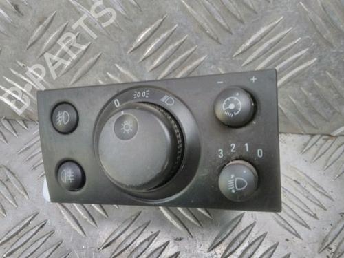 Used Headlight switch OPEL MERIVA A MPV (X03) 1.7 CDTI (E75) (100 hp) 13094152