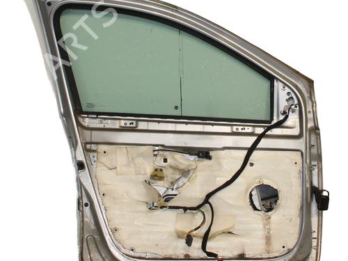 Used Left front door RENAULT CLIO III (BR0/1, CR0/1) 1.5 dCi (C/BR0G, C/BR1G) (68 hp) 30691336