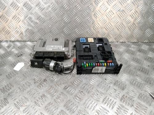 Used Engine control unit (ECU) PEUGEOT 308 I (4A_, 4C_) 1.6 HDi (90 hp) 14831289