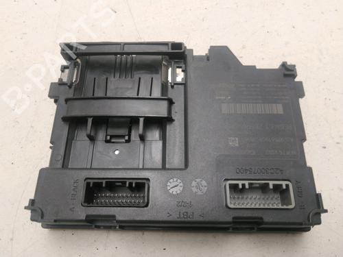 Used Card reader Card reader RENAULT CAPTUR I (J5_, H5_) 0.9 TCe 90 (90 hp) 22403437 22403437