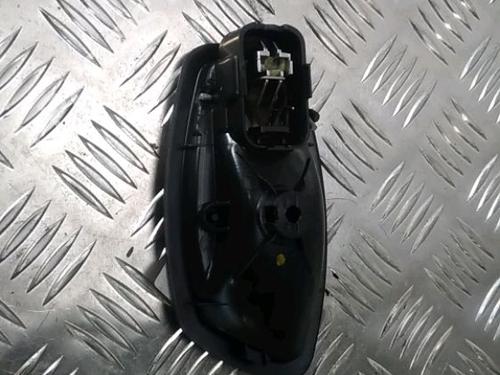 Used Front right interior door handle Front right interior door handle RENAULT CLIO IV (BH_) 1.5 dCi 75 (75 hp) 13081103 13081103