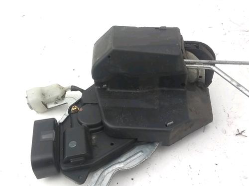tailgate-lock-toyota-rav-4-ii-_a2_-2000-2001-2002-2003-2004-2005-36344454 main image