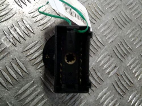 Used Headlight switch Headlight switch VW POLO (6N2) 1.4 TDI (75 hp) 11996735 11996735