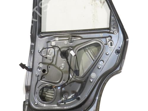 right-rear-door-skoda-karoq-nu7-nd7-2017-36028942 main image