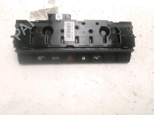 warning-switch-dacia-duster-hm_-2017-29264482 main image