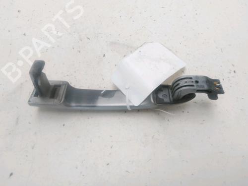 Used Front left exterior door handle RENAULT CLIO III (BR0/1, CR0/1) 1.5 dCi (C/BR0G, C/BR1G) (68 hp) 28331226