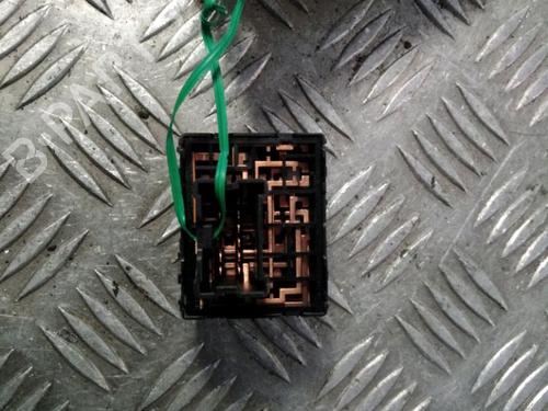 Used Mirror switch Mirror switch NISSAN MICRA III (K12) 1.4 16V (88 hp) 11714048 11714048