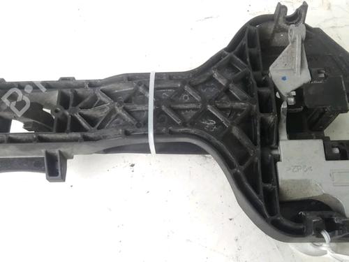 Used Front left exterior door handle Front left exterior door handle MERCEDES-BENZ SPRINTER 5-t Platform/Chassis (B906) 513 CDI (906.155, 906.253, 906.255, 906.153) (129 hp) 33297929 33297929