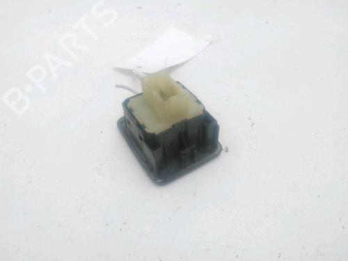 Used Left front window switch RENAULT KANGOO Express (FW0/1_) 1.5 dCi 90 (FW0G, FW05, FW08, FW11) (90 hp) 29469516