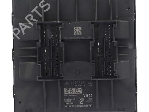 Used Fuse box Fuse box 38714645 38714645