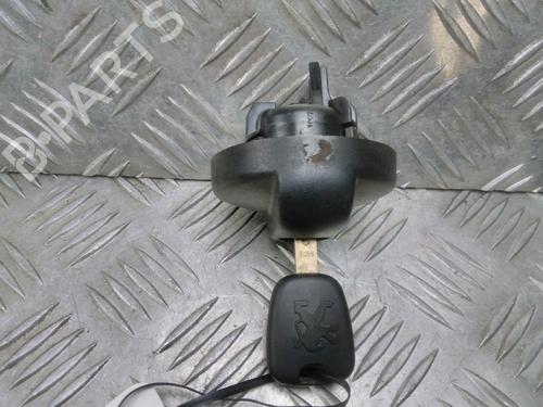 Tanklokket PEUGEOT 307 (3A/C) 1.6 HDi (90 hp) 13077668
