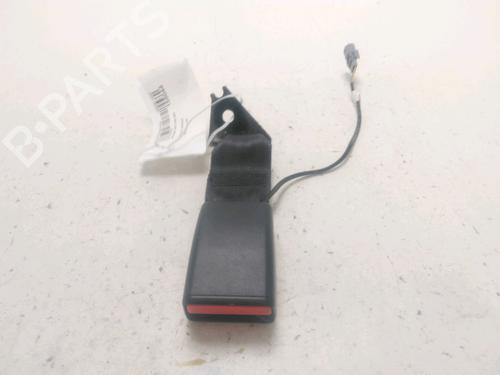 seat-buckle-renault-arkana-i-lcm_-ldn_-2019-28178080 main image