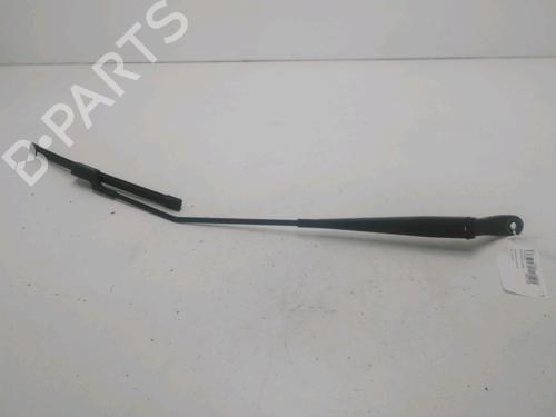 Used Front windshield wiper arm PEUGEOT 208 I (CA_, CC_) 1.6 HDi / BlueHDi 75 (75 hp) 23505916