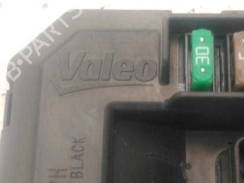 Fuse box PEUGEOT 2008 I (CU_) 1.6 HDi | BP28121211E1 