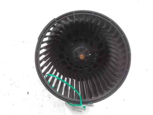 Used Heater blower motor Heater blower motor RENAULT CLIO IV (BH_) 0.9 TCe 90 (BHNF, BHMA, BHMH, BHJK, BHJR) (90 hp) 15748402 15748402