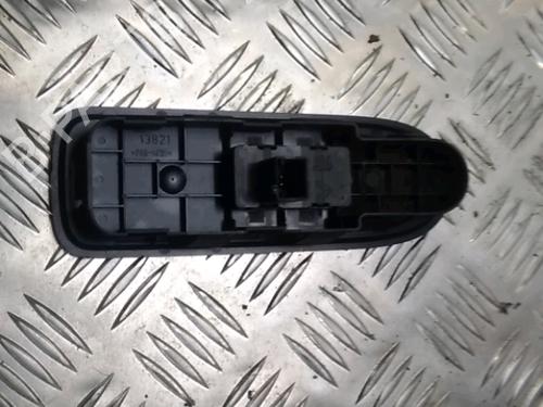 Used Switch PEUGEOT 308 I (4A_, 4C_) 1.6 HDi (90 hp) 13094235