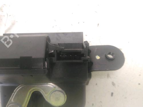 Schloss Heckdeckel für ABARTH 500 / 595 / 695 1.4 (312.AXF11, 312.AXF1A) (180 hp) 30606159