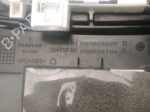 interior-roof-light-renault-clio-v-b7_-2019-28121319 main image