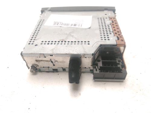 Bilradio PEUGEOT 1007 (KM_) 1.4 (75 hp) 22694017