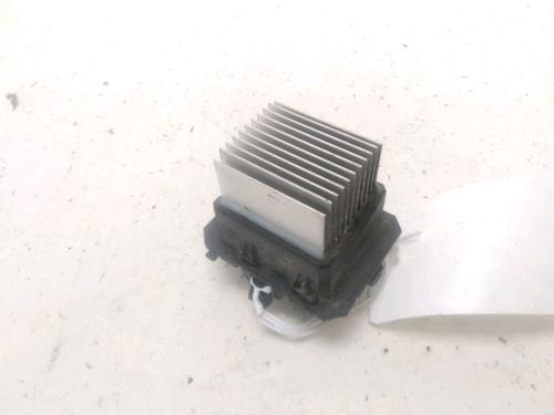 Used Heater resistor RENAULT SCÉNIC III (JZ0/1_) 1.5 dCi (110 hp) 28331052