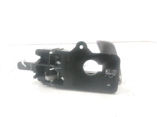 front-right-interior-door-handle-hyundai-santa-fe-ii-cm-2005-2006-2007-2008-2009-2010-2011-2012-2013-2014-2015-40205152 main image