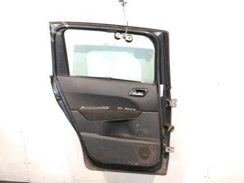Used Left rear door PEUGEOT 5008 (0U_, 0E_) 1.6 HDi (114 hp) 29601752