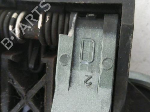 front-right-exterior-door-handle-peugeot-partner-mpv-5_-g_-1996-30980332 main image